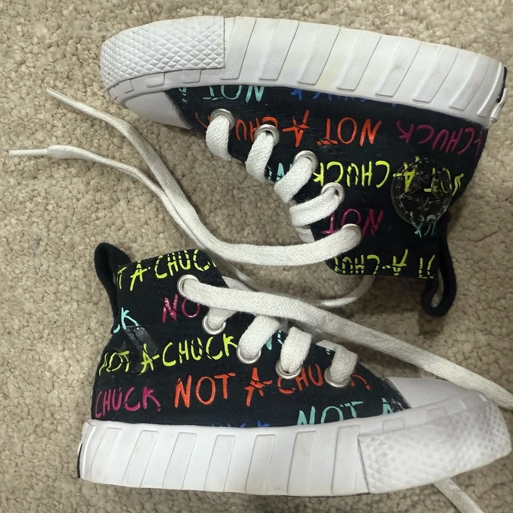 CONVERSE Kids Multicolor High-Top Sneakers Size 4